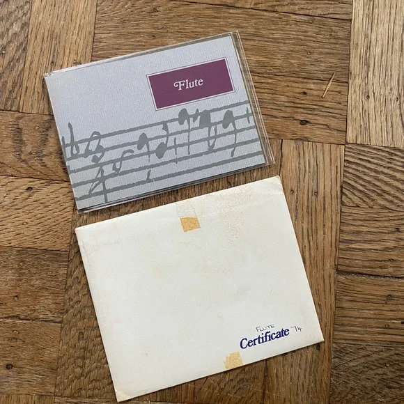 Royal Doulton Virginals Royal Doulton Lady Musicians - Picture 12 of 16